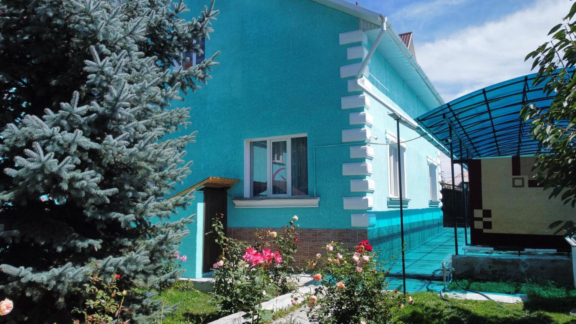 Guesthouse Alakol Karakol Exterior photo
